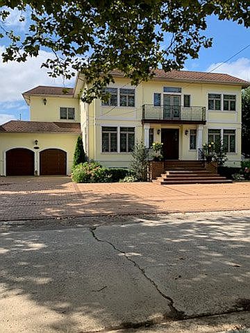 1st image of 1615 Bay Blvd