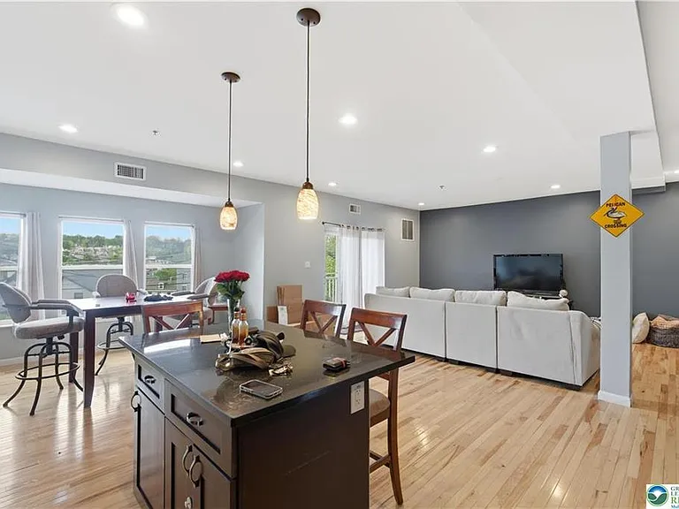 623 Walnut Ave #B2 — Photo 8