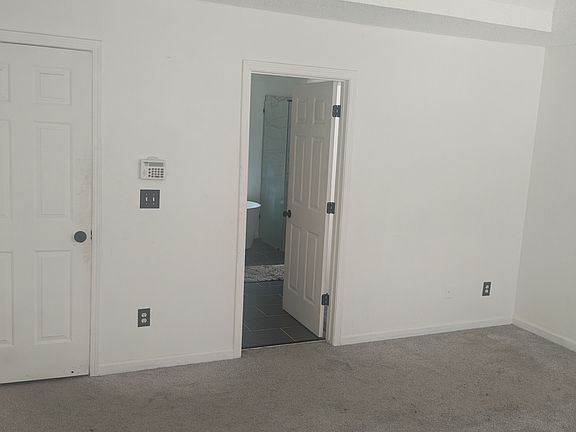 4th image of 3364 Peach Bud Ln
