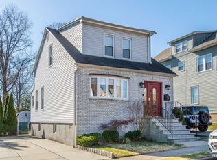 151 Roosevelt Ave, Clifton, NJ 07011