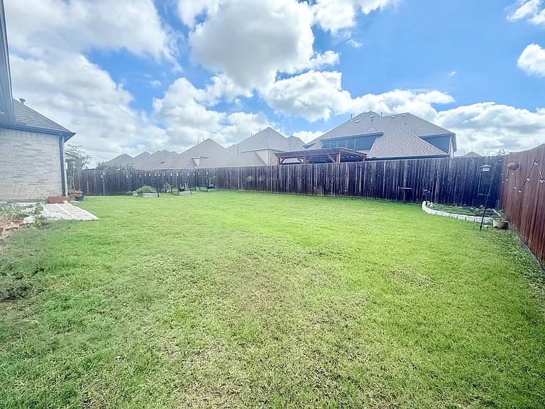 14550 Gentle Breeze Rd — Photo 18