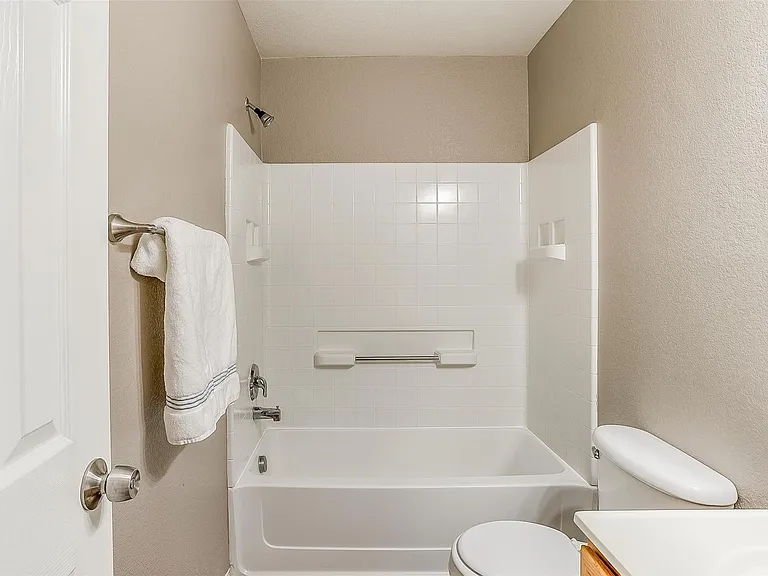12609 Azure Heights Pl — Photo 14