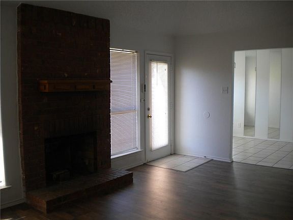 3rd image of 6500 Knottingham Dr