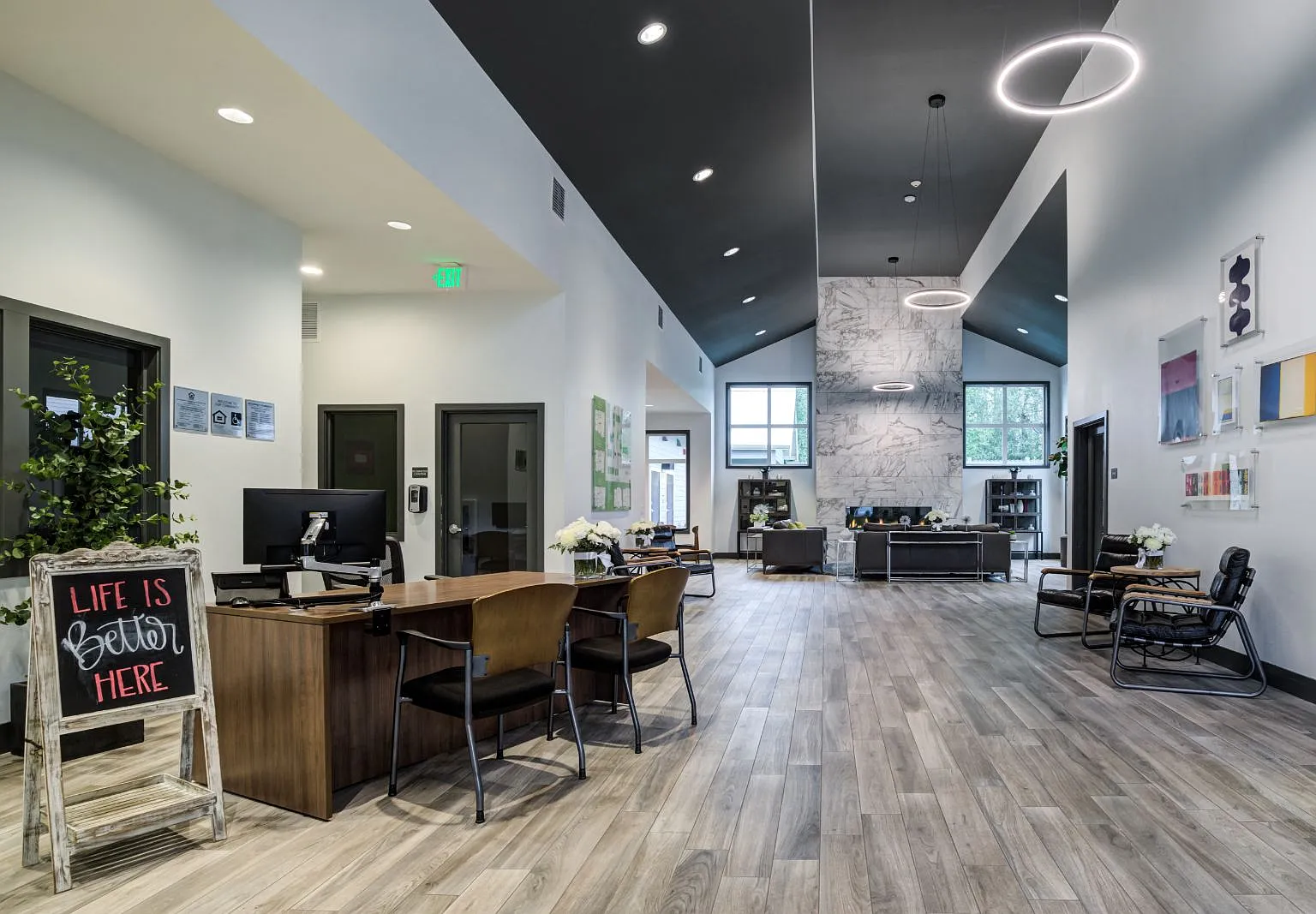 Gateway Apartments — Photo 4