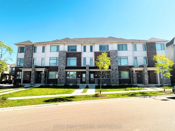 176 Lageer Dr, Whitchurch Stouffville, ON L4A 4V2