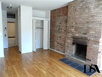 Rented by DSA Realty