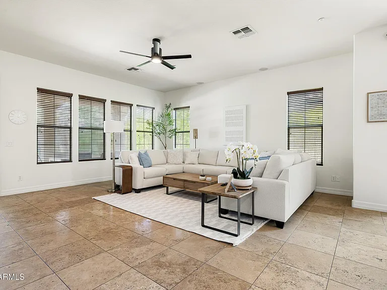 9260 E Desert Village Dr — Photo 10