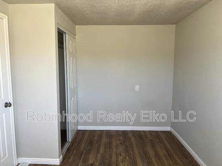 318 Marble Dr — Photo 22