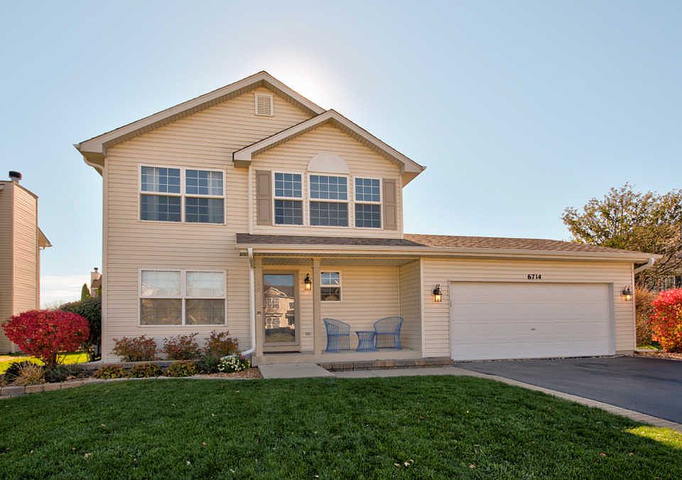 1st image of 6714 Desert Dr