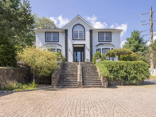 20 Johnson Drive, Stony Point, NY 10980