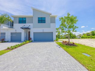 7064 Channing Ave, Lake Worth, FL 33467