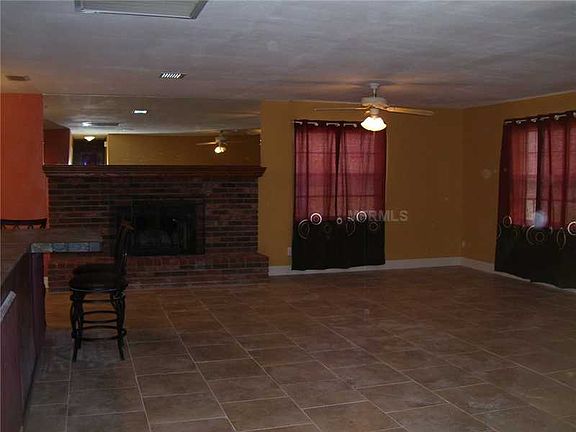 3rd image of 1415 Dawn Heights Dr