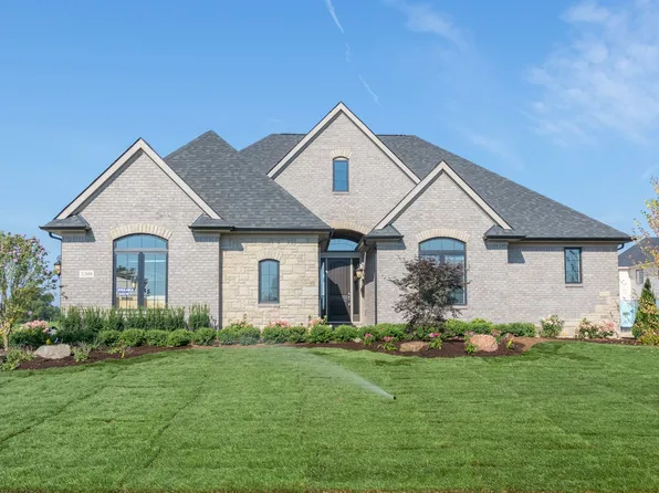Grand Claire Deluxe Plan, White Oaks