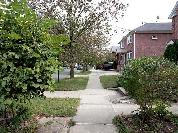 2nd image of 6914 Groton St #2