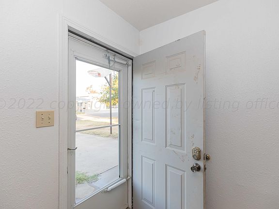 3rd image of 225 Brown Ave
