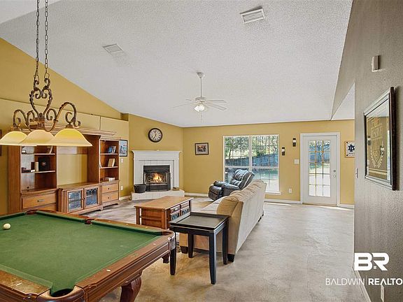 4th image of 7874 Eagle Creek Dr