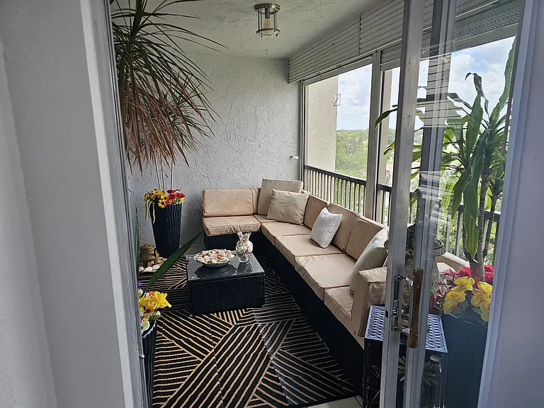 3910 Inverrary Blvd #703 — Photo 3