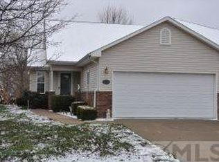 2211 Benjamin Dr, Carthage, MO 64836