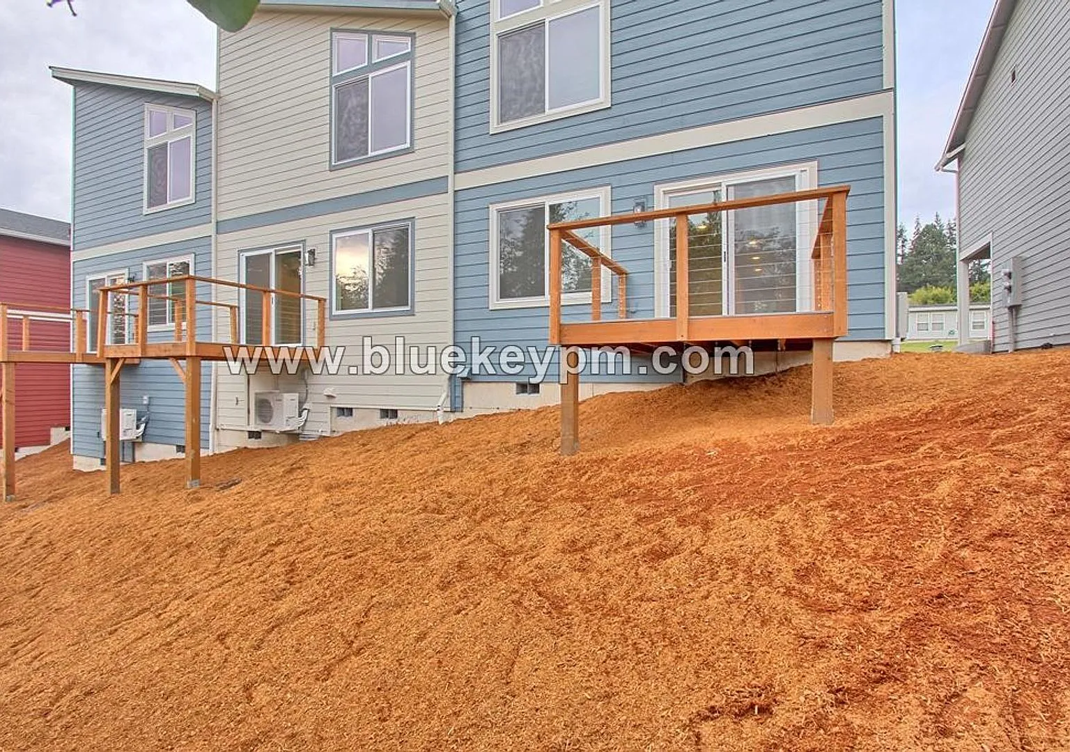 Unit 209-A: 3 Bed, 2.5 Bath Townhome in Kalama — Photo 4