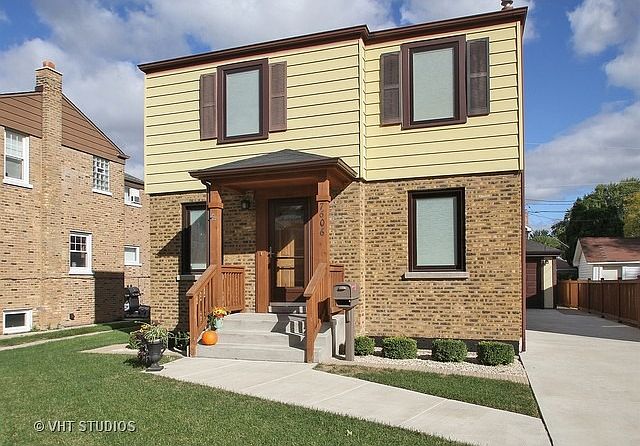 1st image of 7606 W Everell Ave
