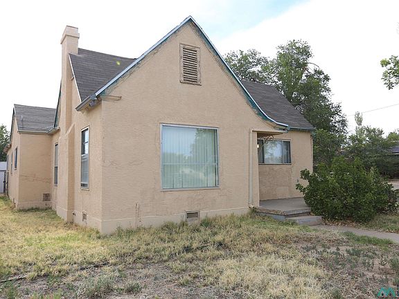 2nd image of 1112 N Lea Ave
