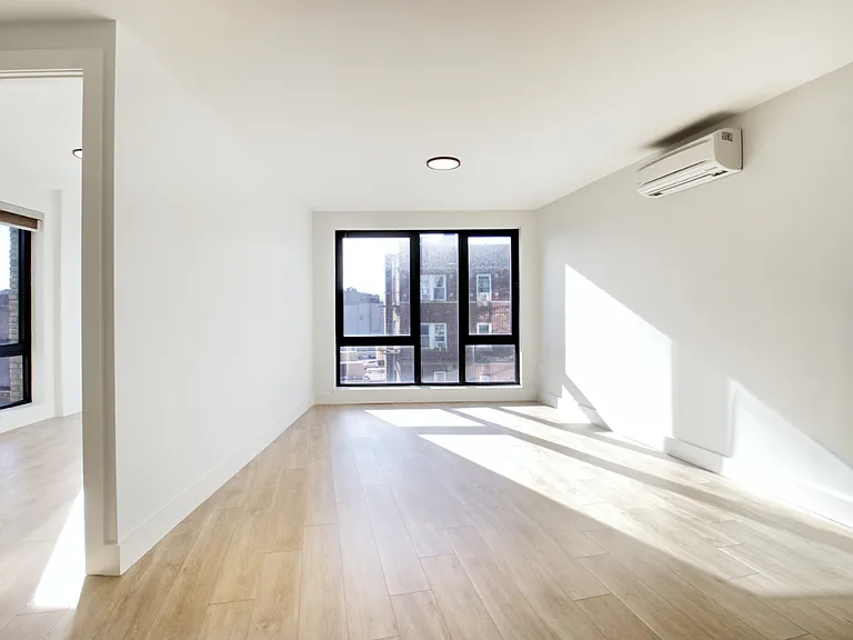 11 Herkimer St #507 — Photo 7