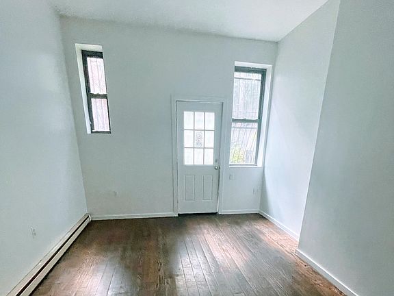 5th image of 19 Tudor St