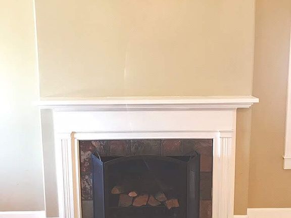 5th image of 2739 S Highland Dr