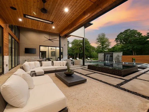 916 Dove Creek Ct, Bartonville, TX 76226