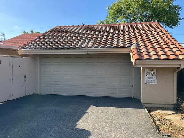 1855 Scenic Dr #F — Photo 19