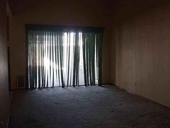 2nd image of 11341 Lindenwood Ave