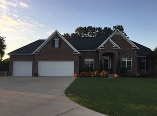 16492 Timberlane Dr, Berlin Center, OH 44401