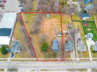 55 E Burdick St, Oxford, MI