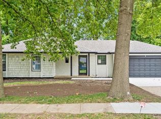 8608 Stearns Rd, Overland Park, KS 66214