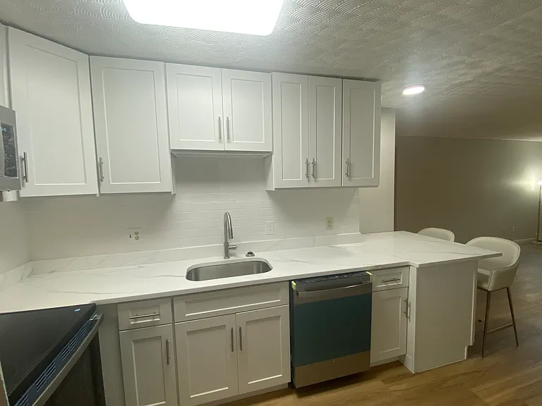 1409 River St #7 — Photo 6
