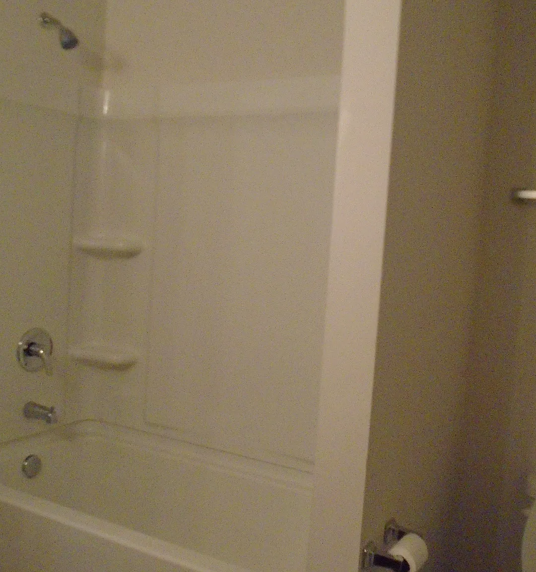 3 bed, 2.5 bath, $1,600 — Photo 4