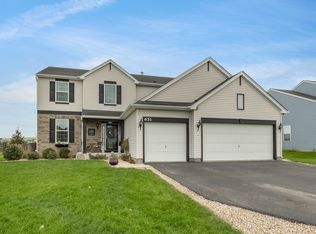 651 Windett Ridge Rd, Yorkville, IL 60560