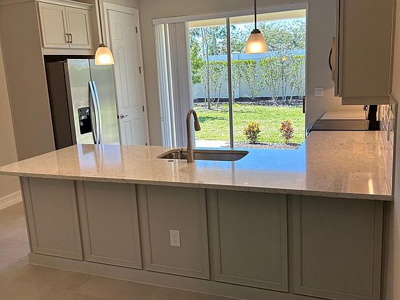 5th image of 28307 Captiva Shell Loop