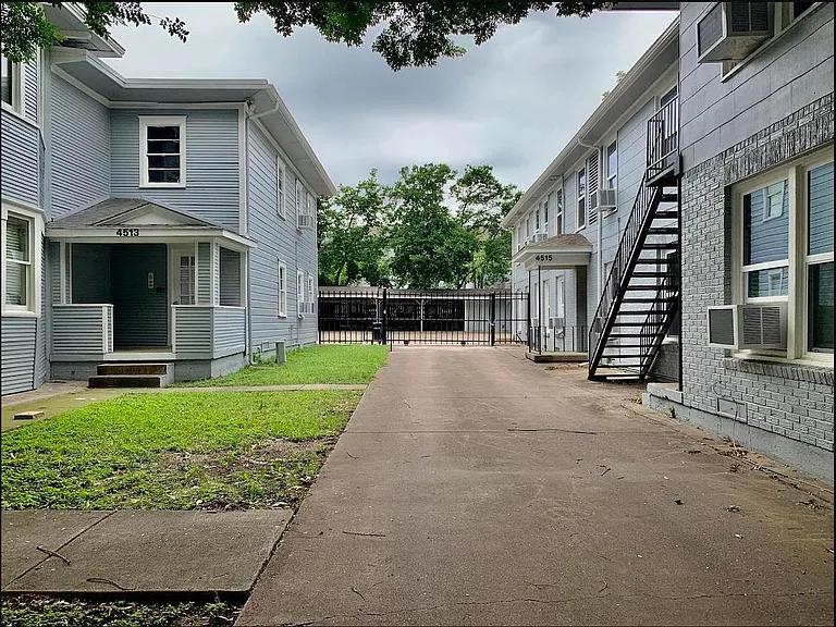 4515 Junius St — Photo 45