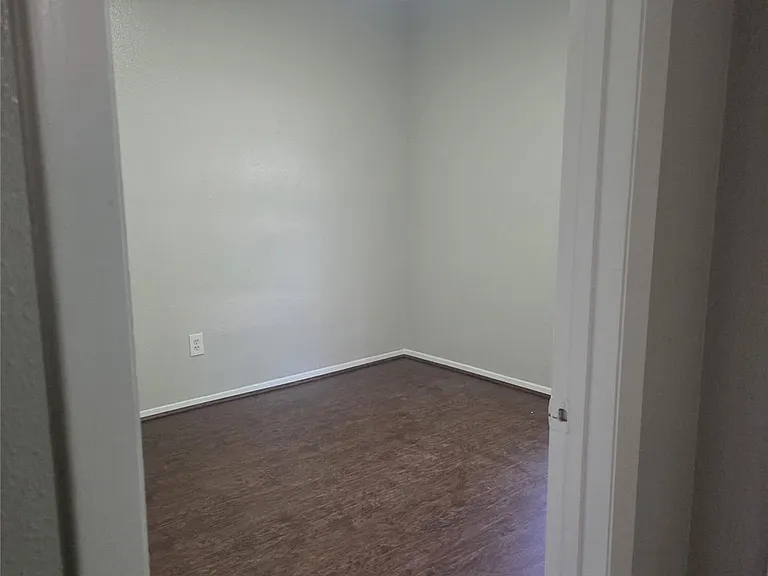 23322 Dew Wood Ln — Photo 11