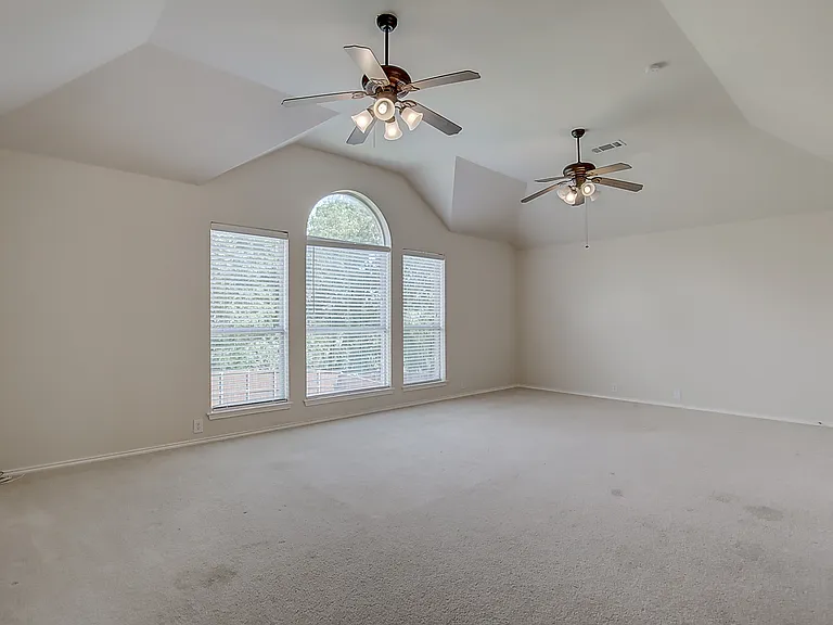 2609 Monroe Dr — Photo 31