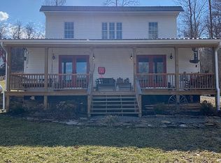 1147 Big Sandy Rd, Bruceton mills, WV 26525