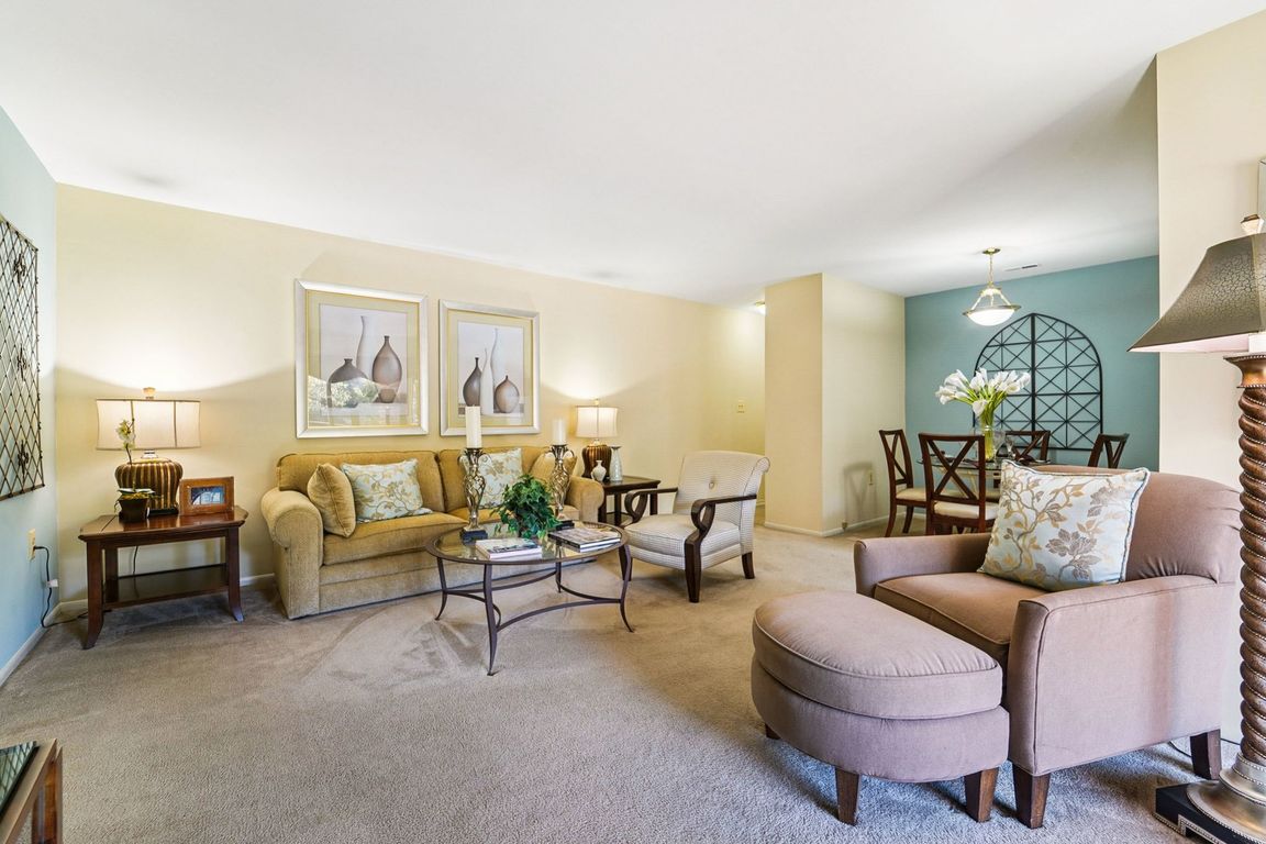 2 Bedroom 947 SF - Living / Dining Room Area