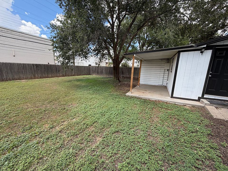 1st image of 3511 33rd St