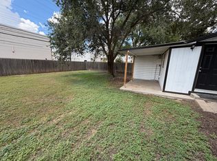 3511 33rd St, Lubbock, TX 79410