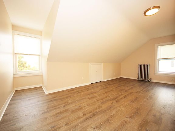 5th image of 93 Cushing St #2