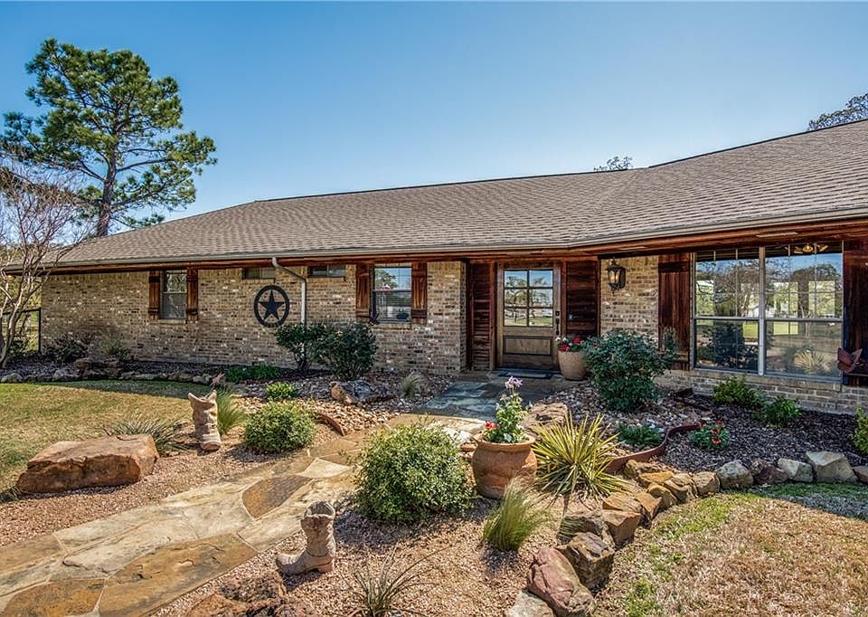 1st image of 259 Pin Oak Ct