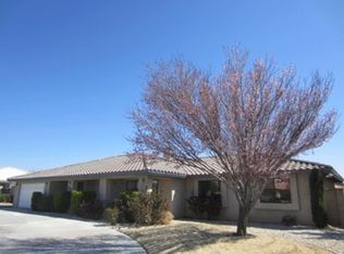 12551 Sarsi Ct, Apple Valley, CA 92308