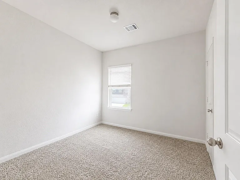 24811 Landolfi Dr — Photo 7
