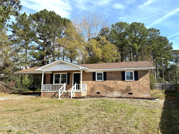 116 Kellumtown Road, Hubert, NC 28539